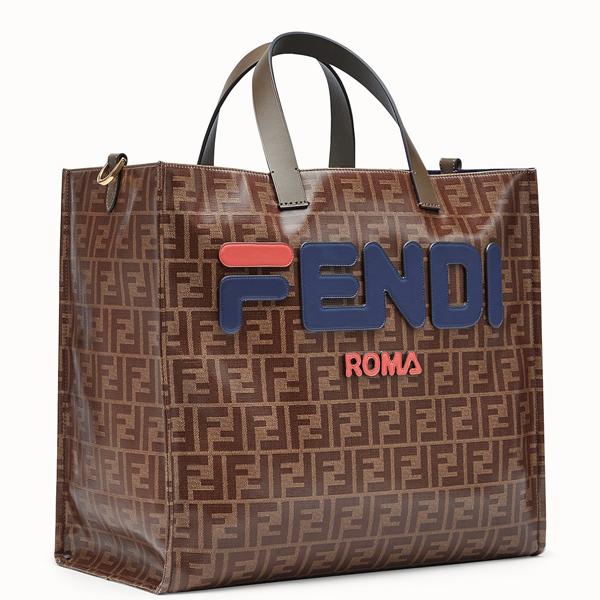 2024新作 フェンディスーパーコピー FENDI FILA トートショッパー マルチカラー ファブリックバッグ 8BH357A5N6F155V